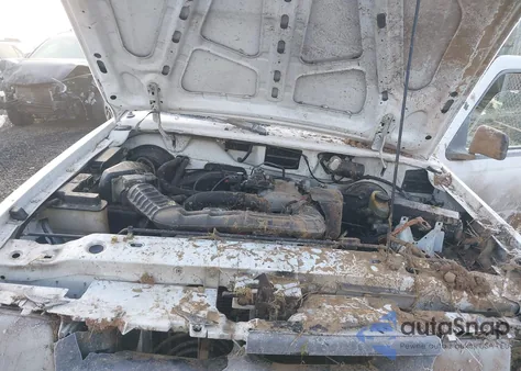 1993 Ford Ranger z USA, uszkodzony, nr VIN 1FTCR10U8PPB04703